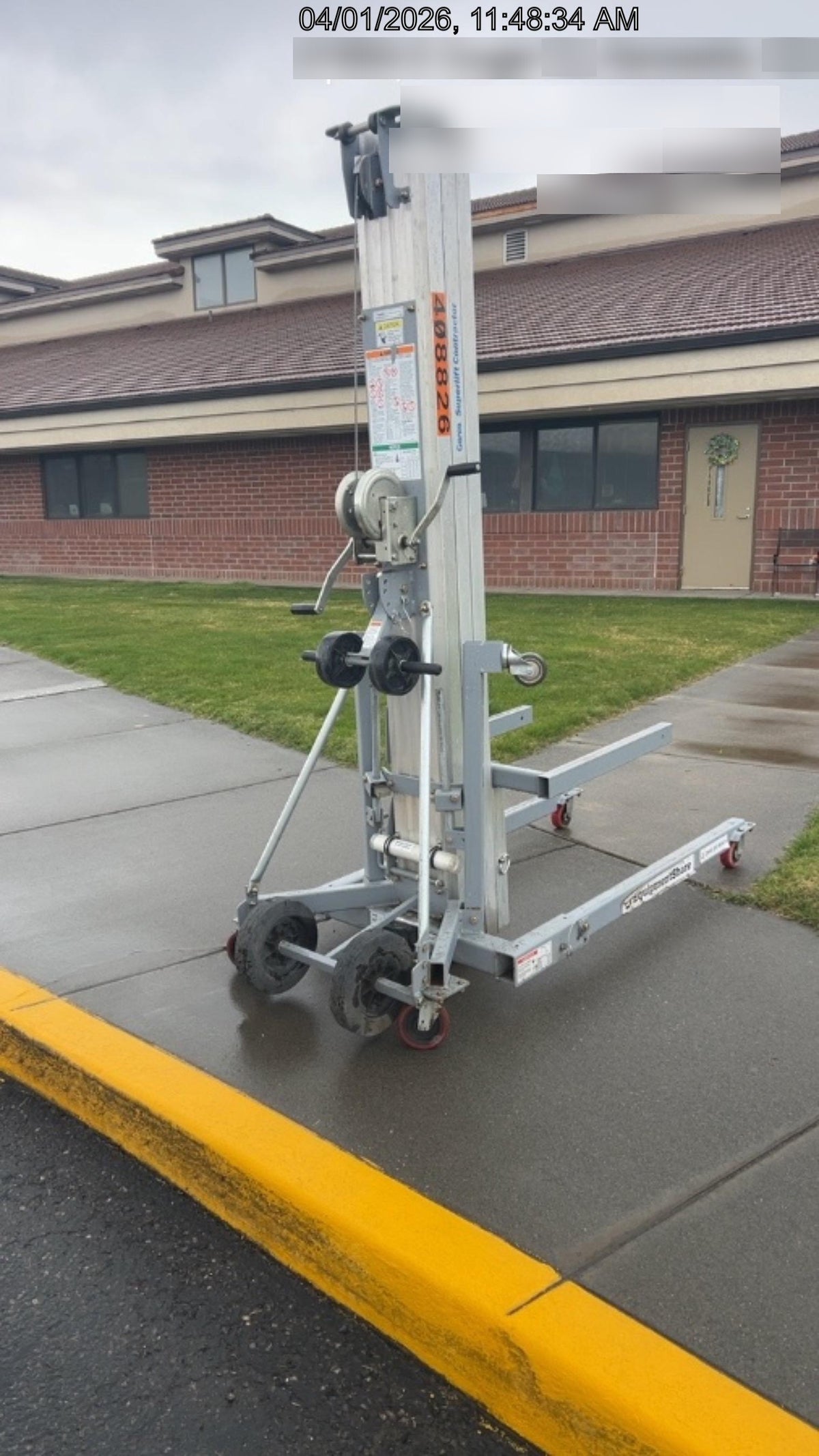 2024 GENIE SLC-18