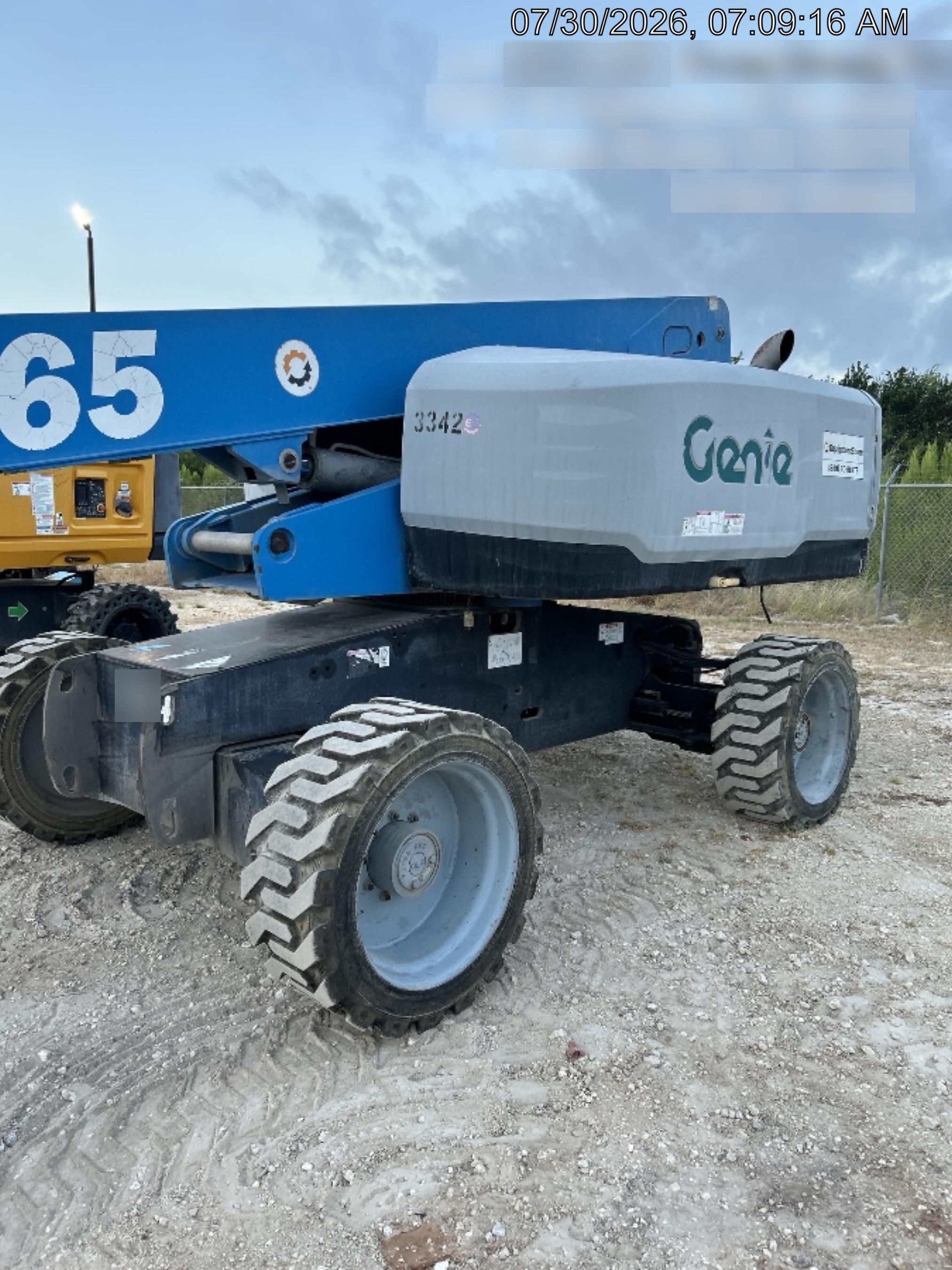 2017 GENIE S-65