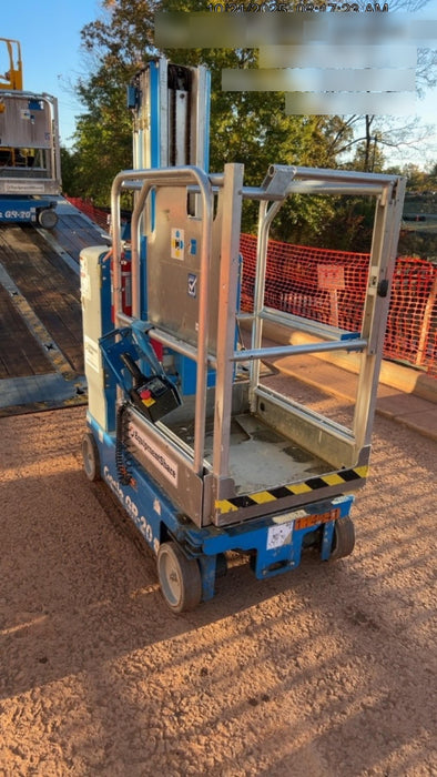 2020 GENIE GR-20