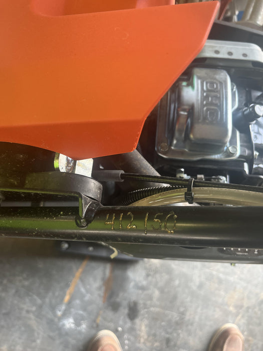 2024 HUSQVARNA LT6005