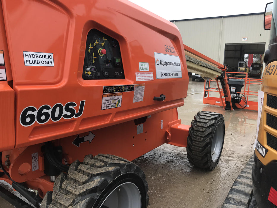 2019 JLG 660SJ