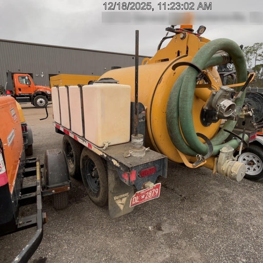 2022 VAC-TRON LP573XDT