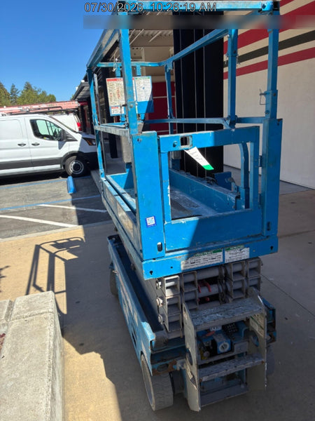 2020 Genie GS-1930 Solid Non Marking Tires, Beacon, Folding rails with half height swing gate, 800W Inverter
