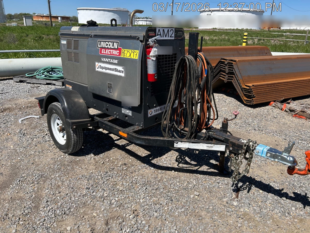 2019 Lincoln Electric Vantage 322 Welder Ready-Pak 3, Two wheel trailer, Fender and Light kit, Cable Rack
