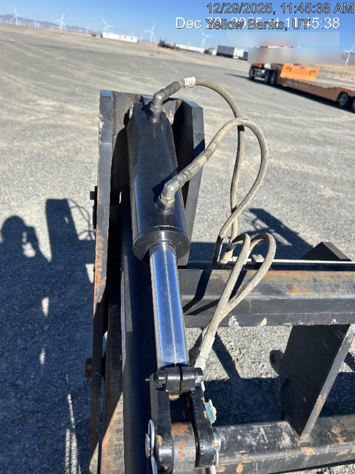 2024 ARROW MATERIAL HANDLING 049PG