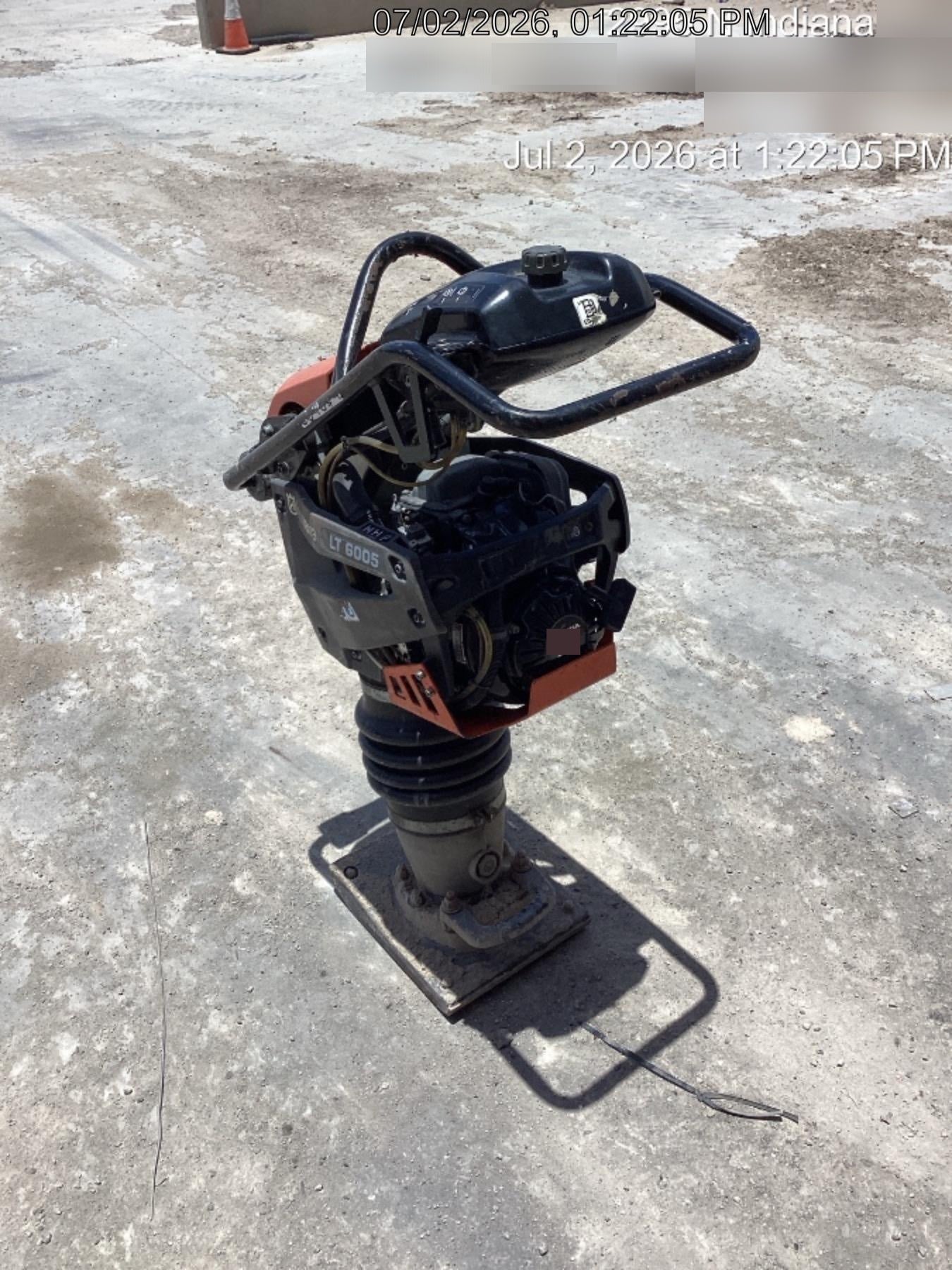 2025 HUSQVARNA LT6005