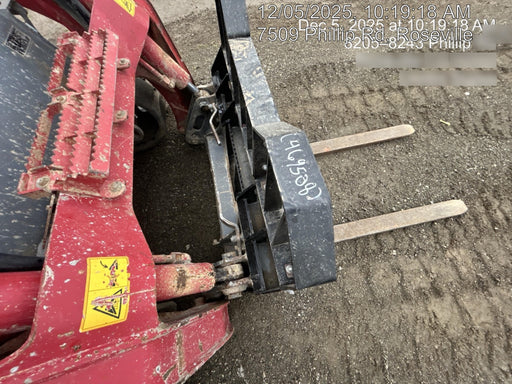 2021 PALADIN 48" Pallet Forks - Paladin