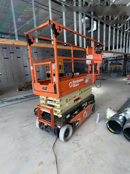 2022 JLG ES1932