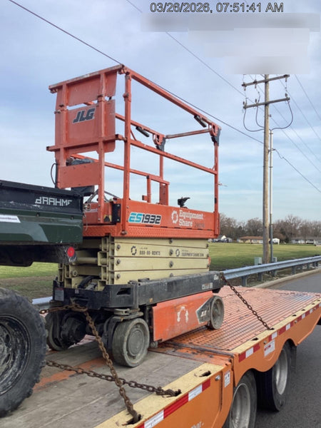 2022 JLG ES1932