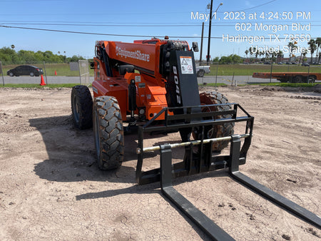 2023 SKYTRAK 8042
