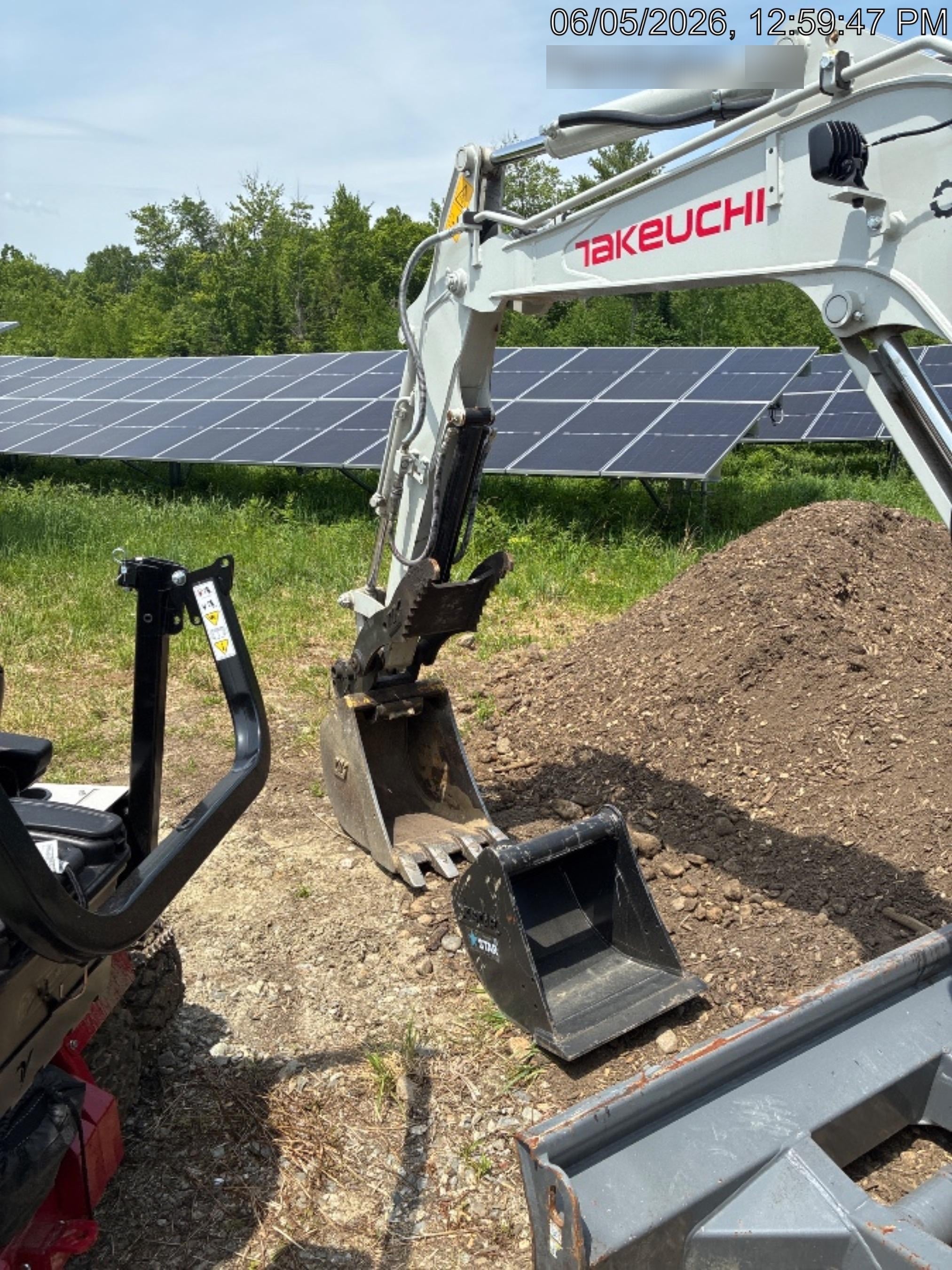 2025 TAKEUCHI TB235-2CR