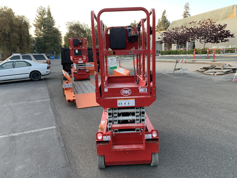 2020 MEC 1330SE Solid NM Tires, Steel Swing out Doors, LCS, Beacon, 900W Inverter