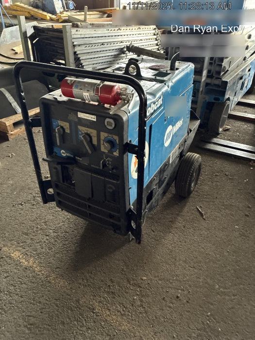 2019 Miller Electric BOBCAT 250 Standard w/Running Gear, Bracket, Hose