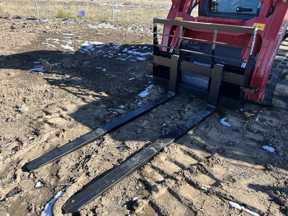 2024 ARROW MATERIAL HANDLING F5100CB - 72"