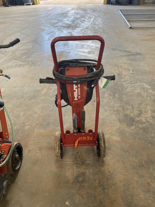2021 HILTI TE 3000-AVR
