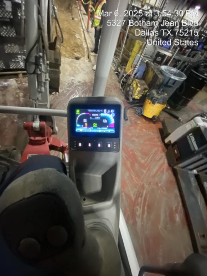 2023 TAKEUCHI TB20e