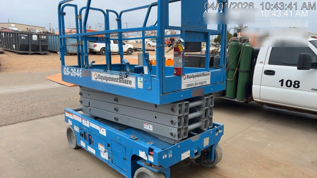 2019 Genie GS-2646 folding rails with full height swing gate