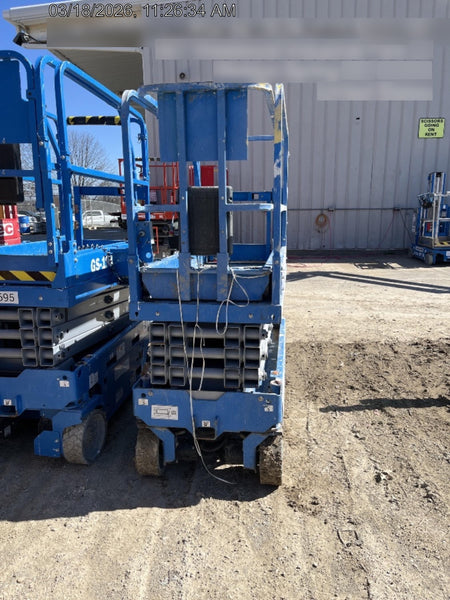 2020 Genie GS-1930 Solid Non Marking Tires, Beacon, Folding rails with half height swing gate