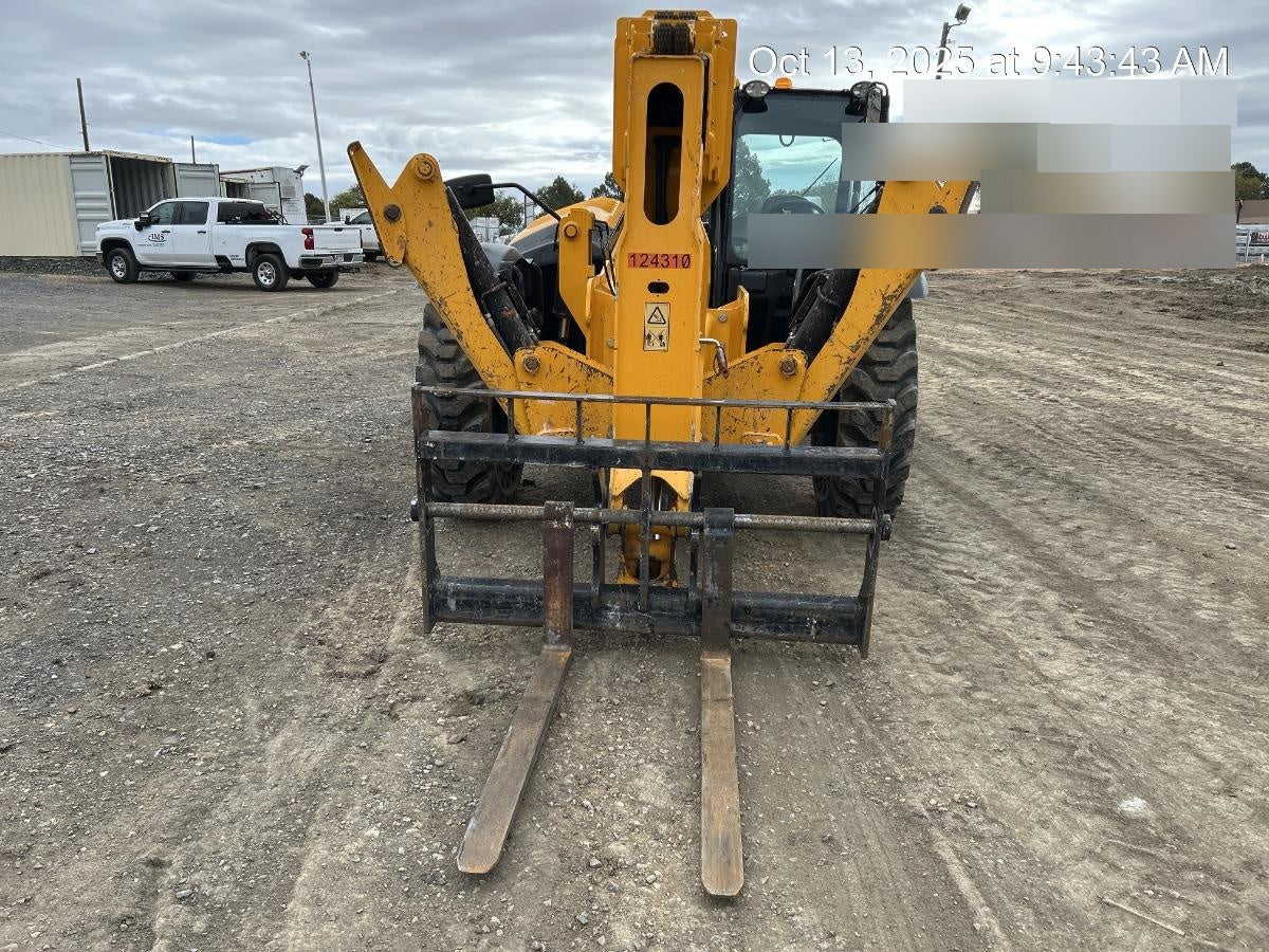 2021 JCB 512-56