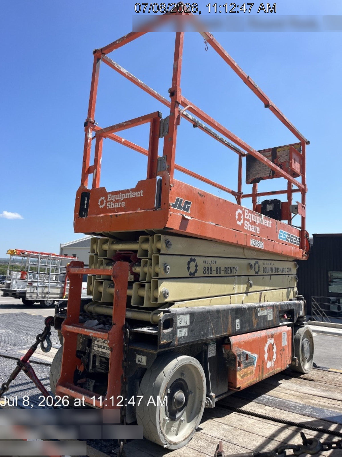 2023 JLG ES2632
