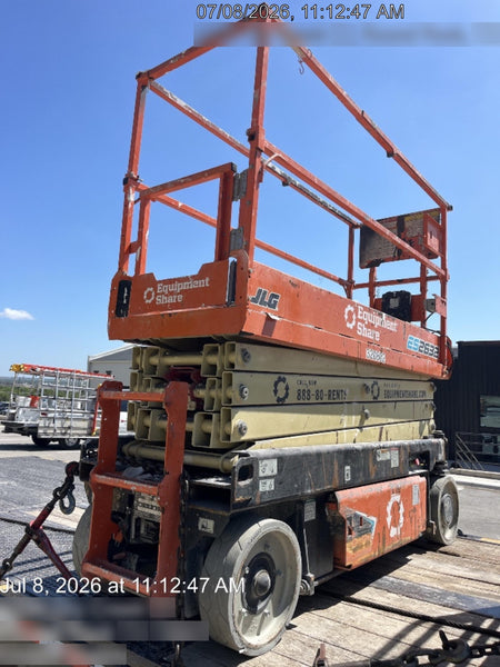 2023 JLG ES2632