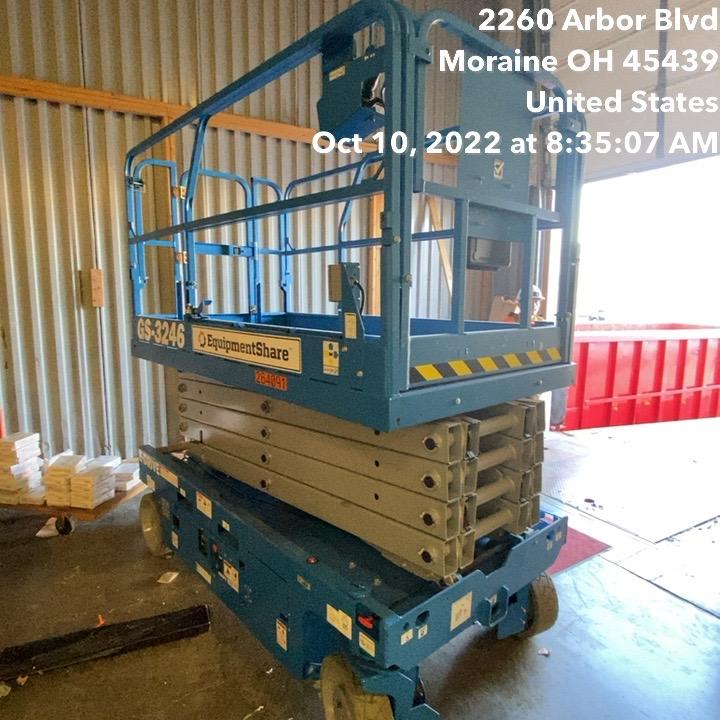 2022 GENIE GS-3246