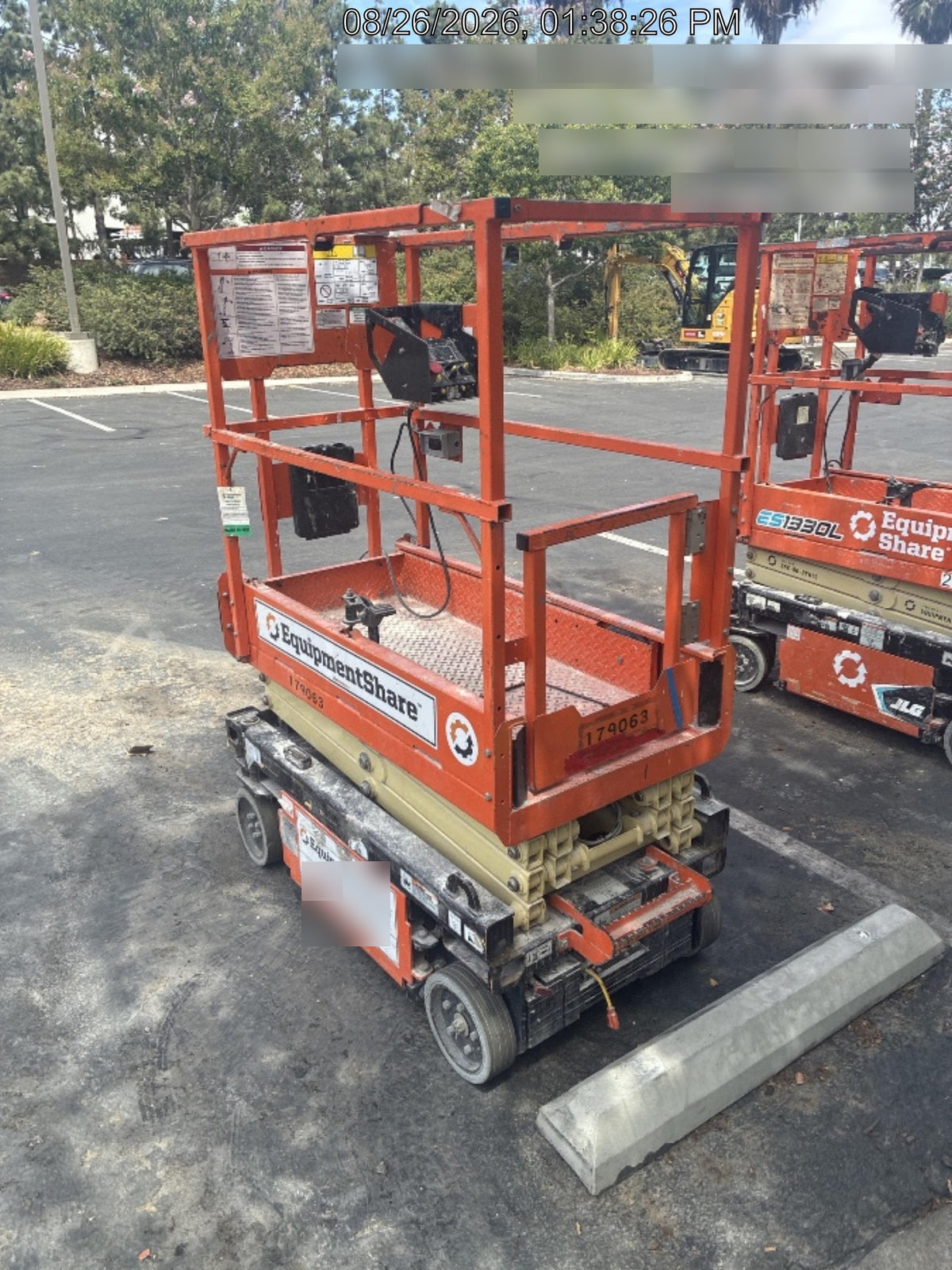 2021 JLG ES1330L