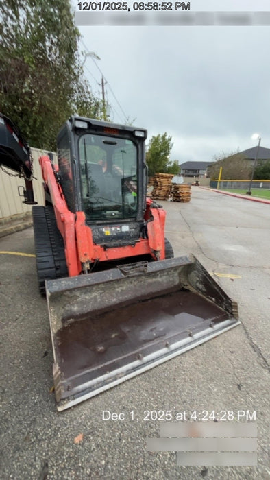 2019 Kubota SVL95-2S Cab/Heat/Air, Standard Tracks, Standard Flow w/Manual QC, 80" HD Bucket w/ Smooth Cutting Edge