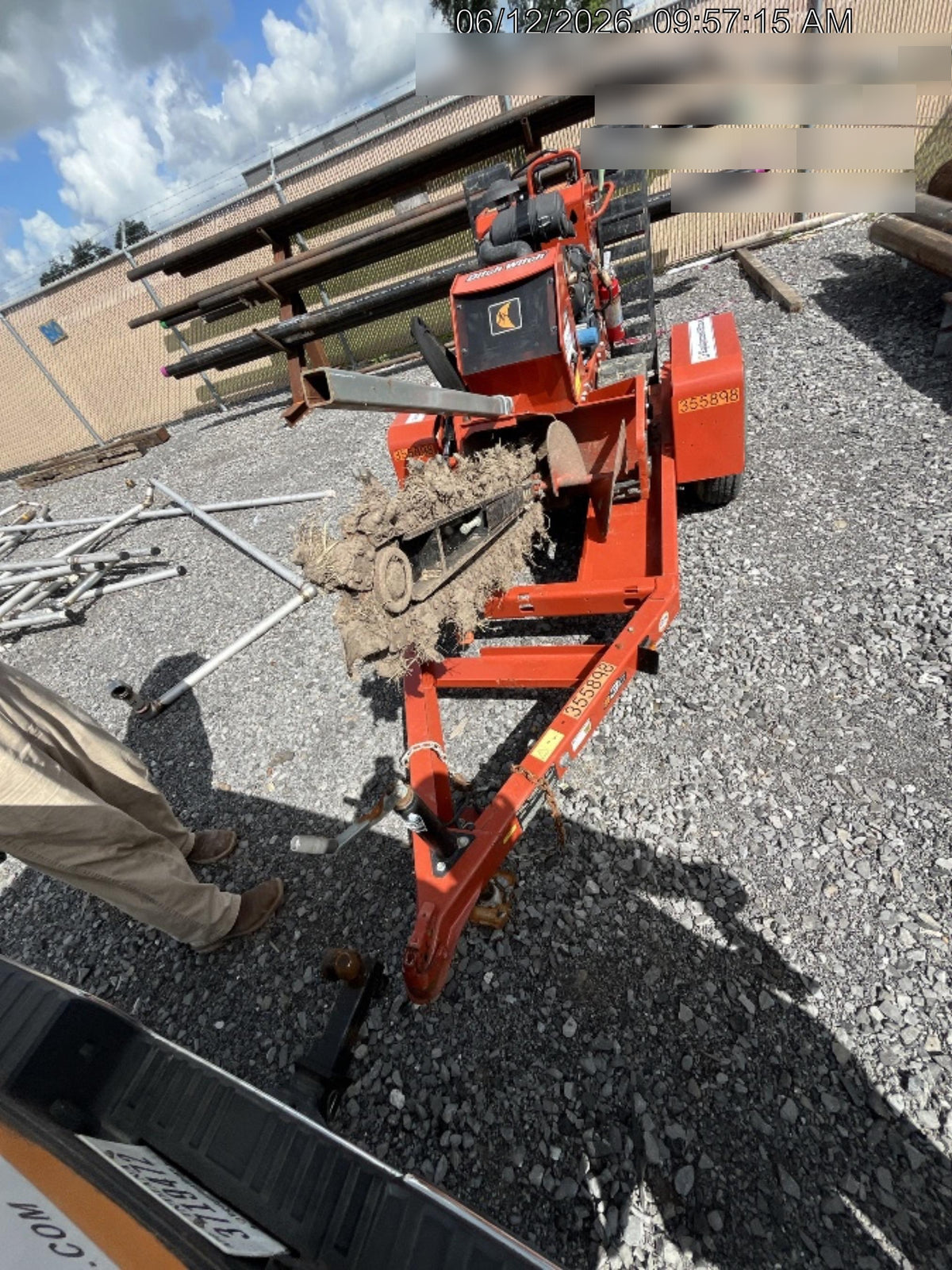 2023 DITCH WITCH C24XA