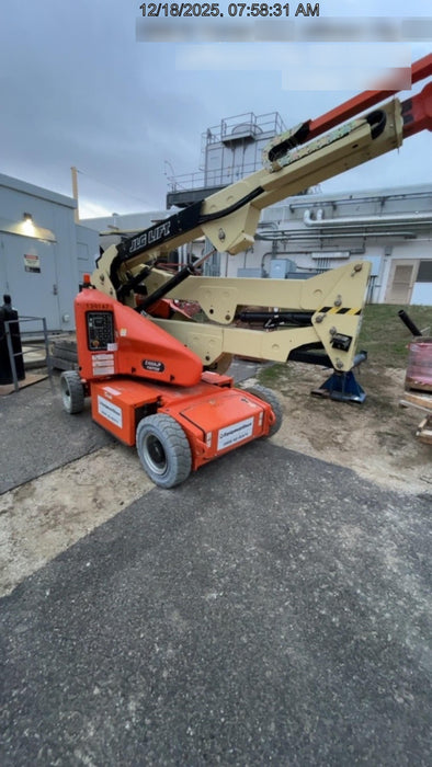 2021 JLG E400AJP Narrow