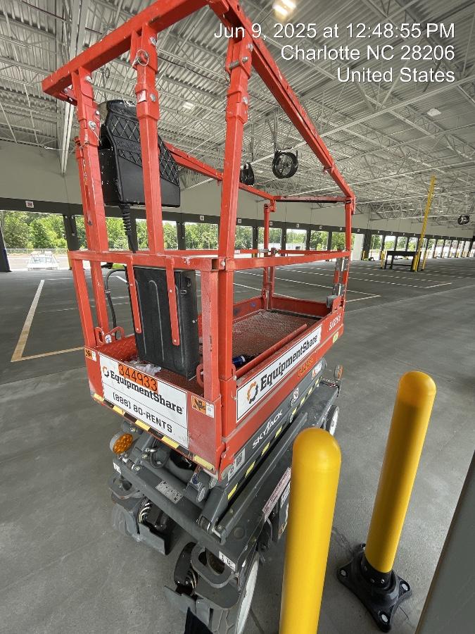 2024 JCB S1932E