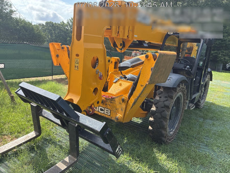 2025 JCB 512-56