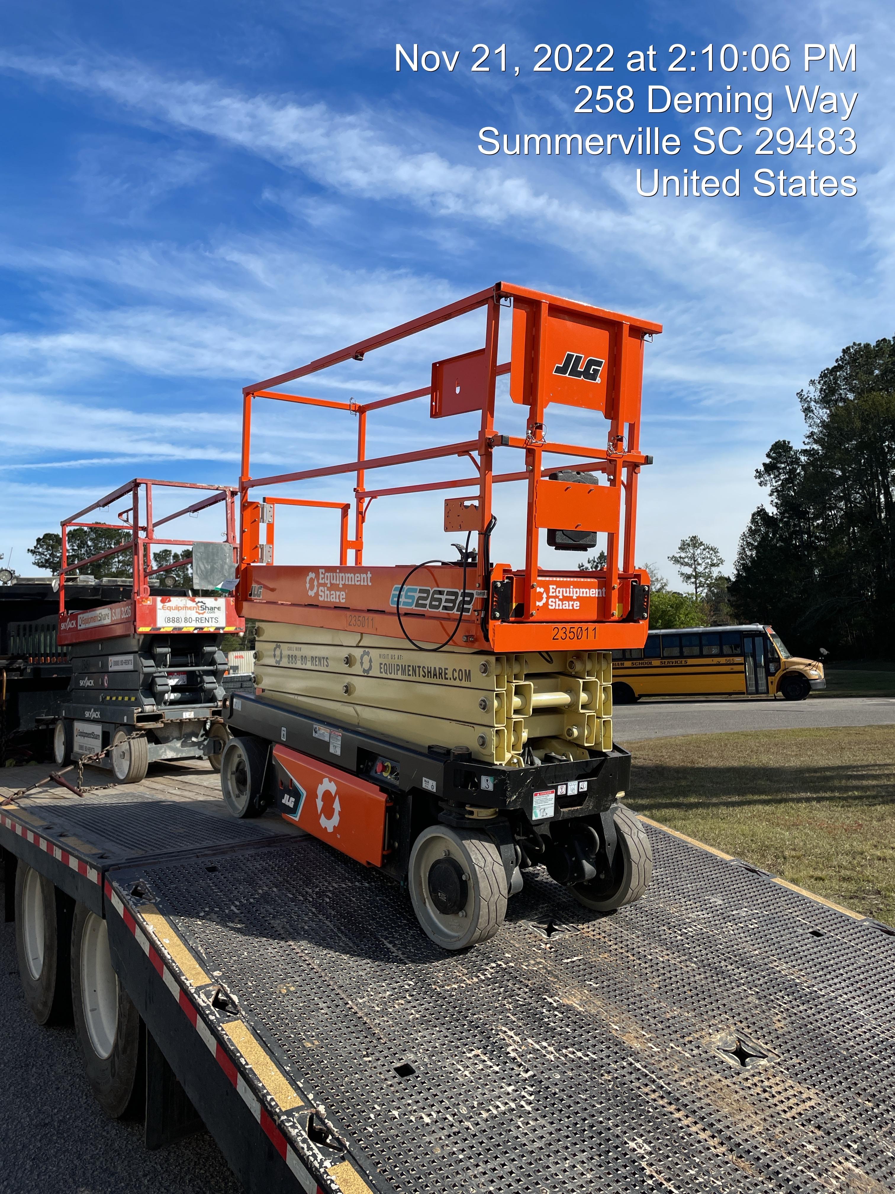 2022 JLG ES2632