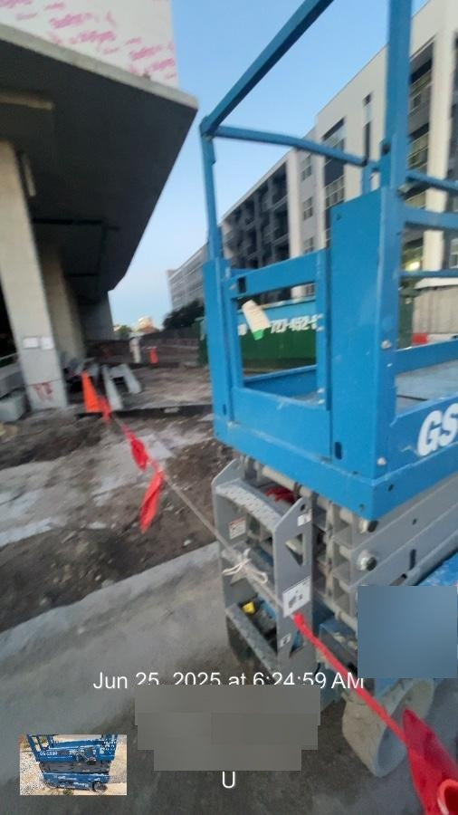 2023 GENIE GS-2632