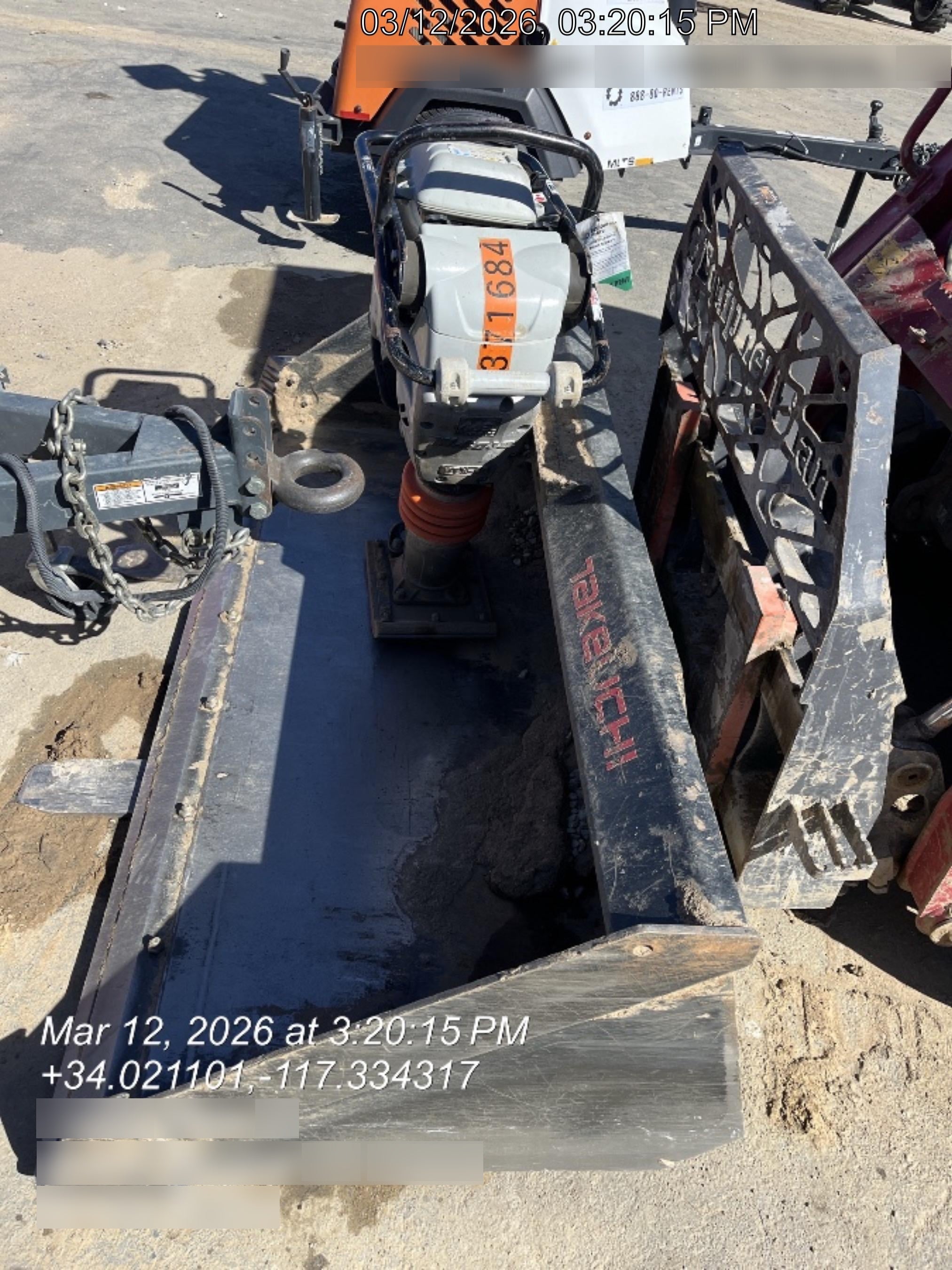 2021 PALADIN 48" Pallet Forks - Paladin