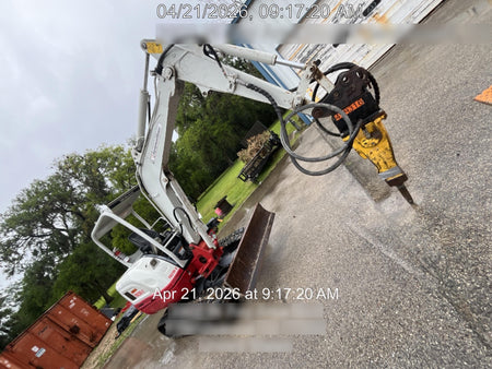 2021 TAKEUCHI TB235-2R