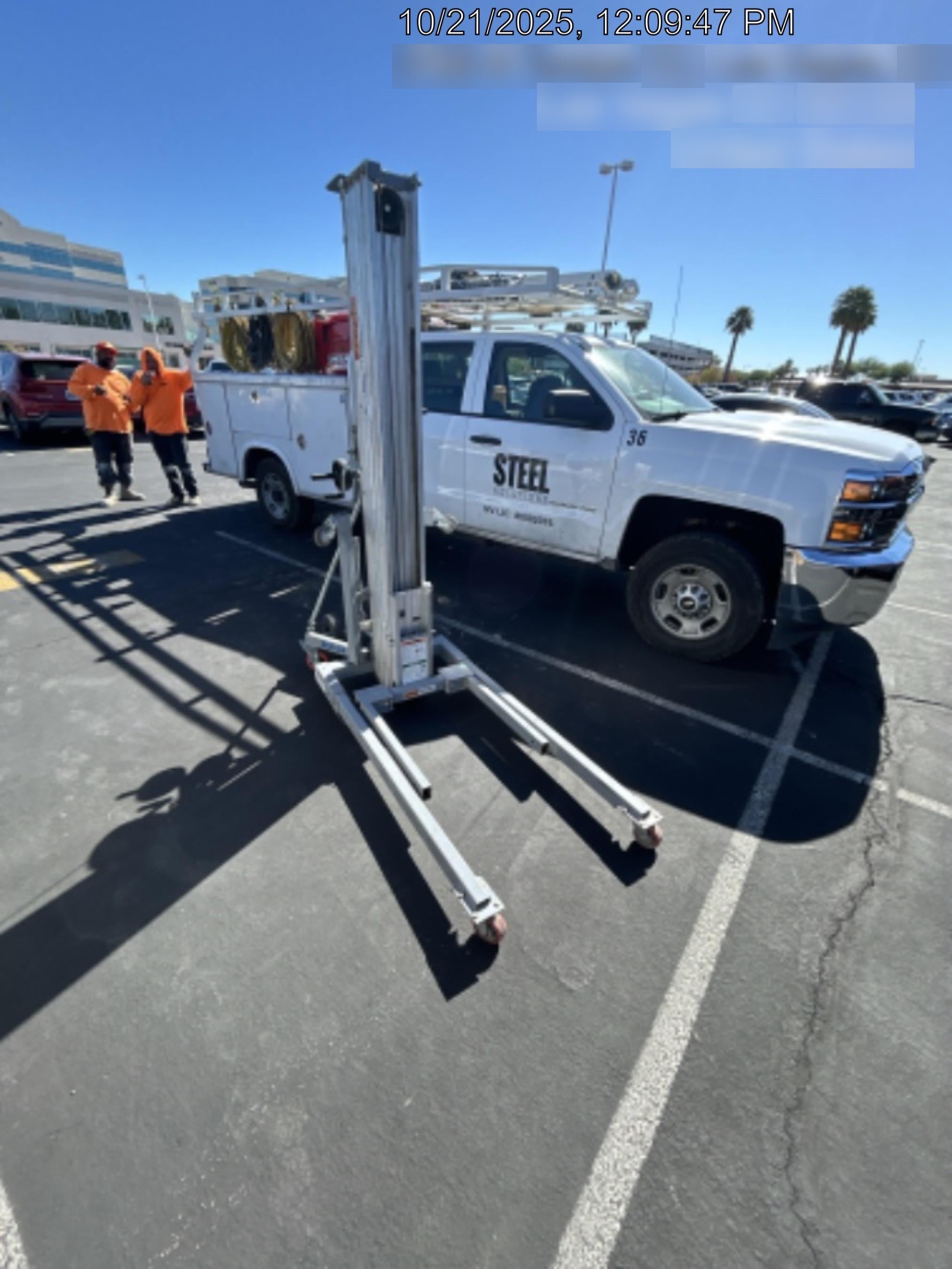 2020 GENIE SLC-24