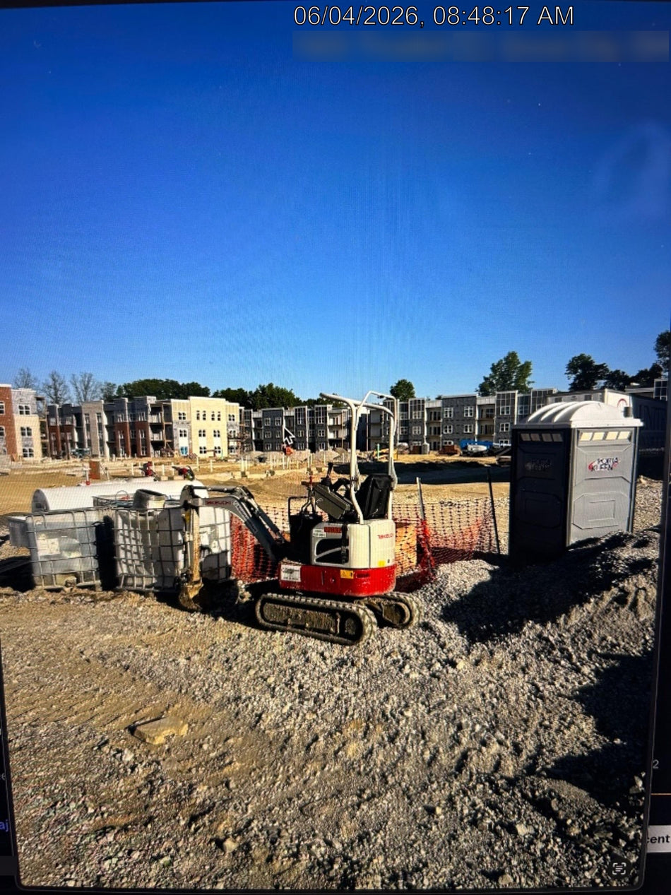 2022 TAKEUCHI TB210R