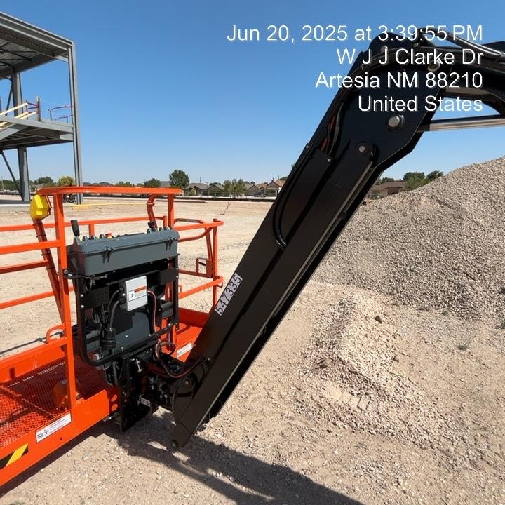 2025 JLG 460SJ