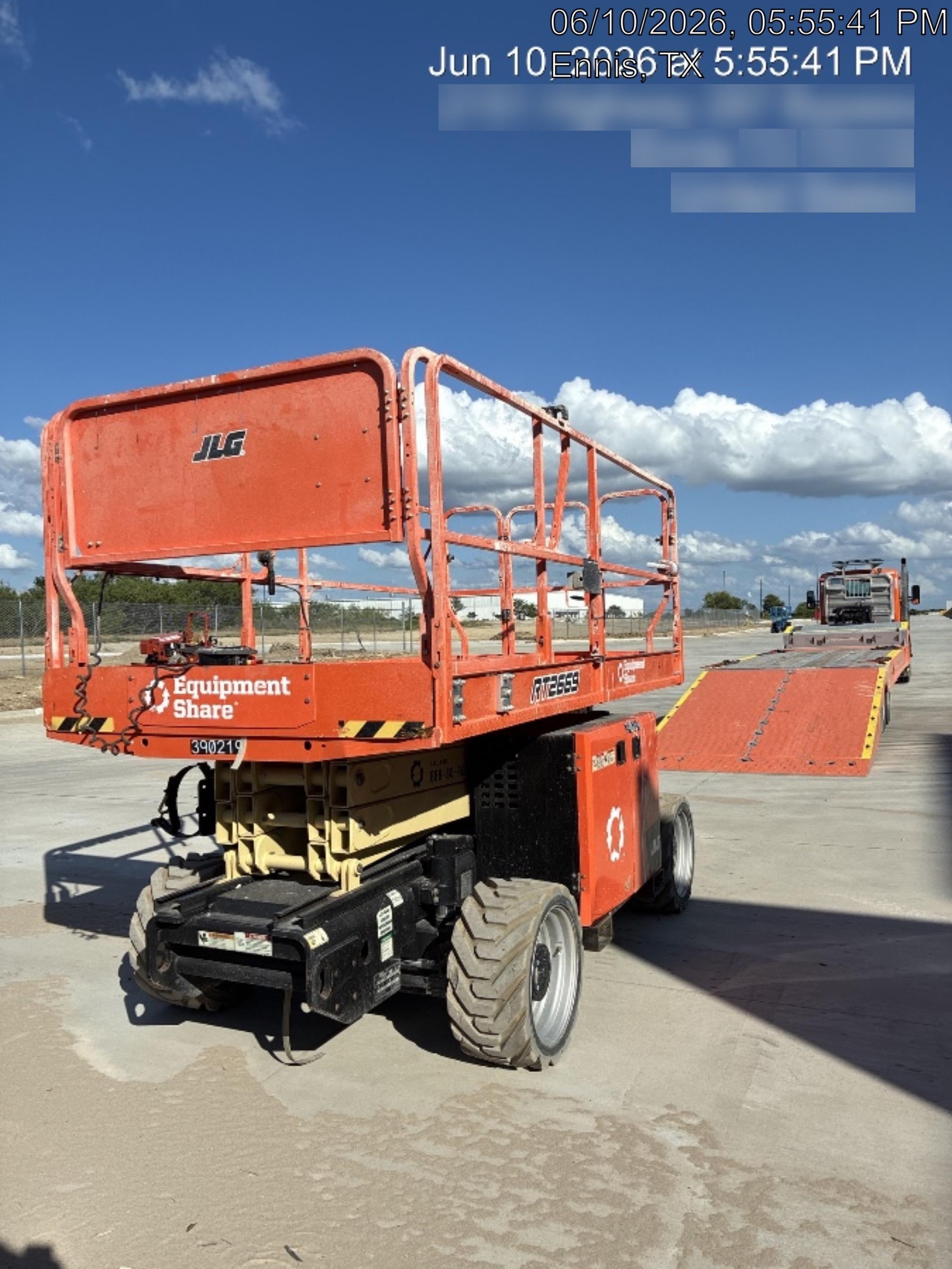 2024 JLG RT2669