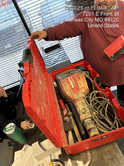 2019 HILTI TE 1000-AVR