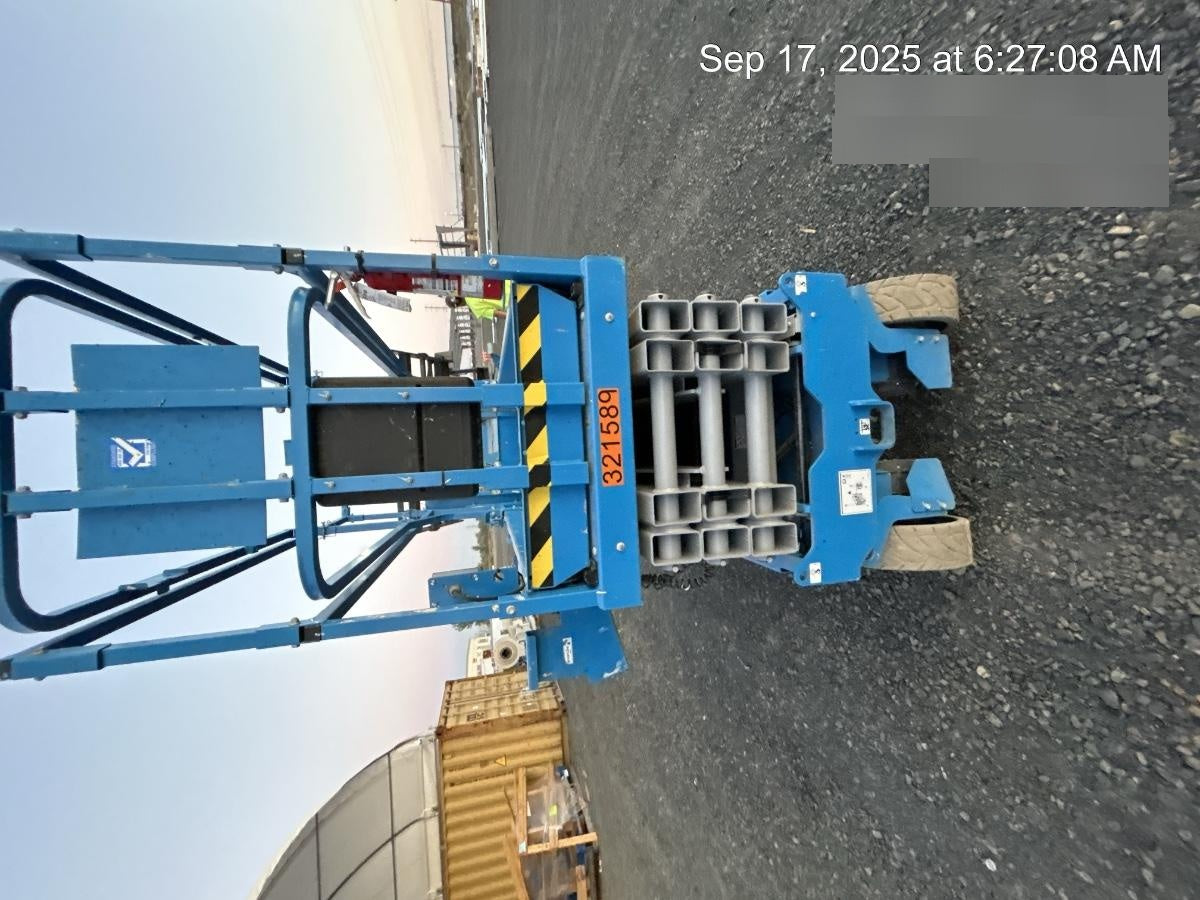 2023 GENIE GS-2632