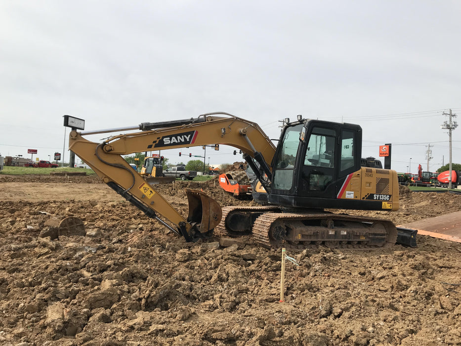 2019 SANY SY135C