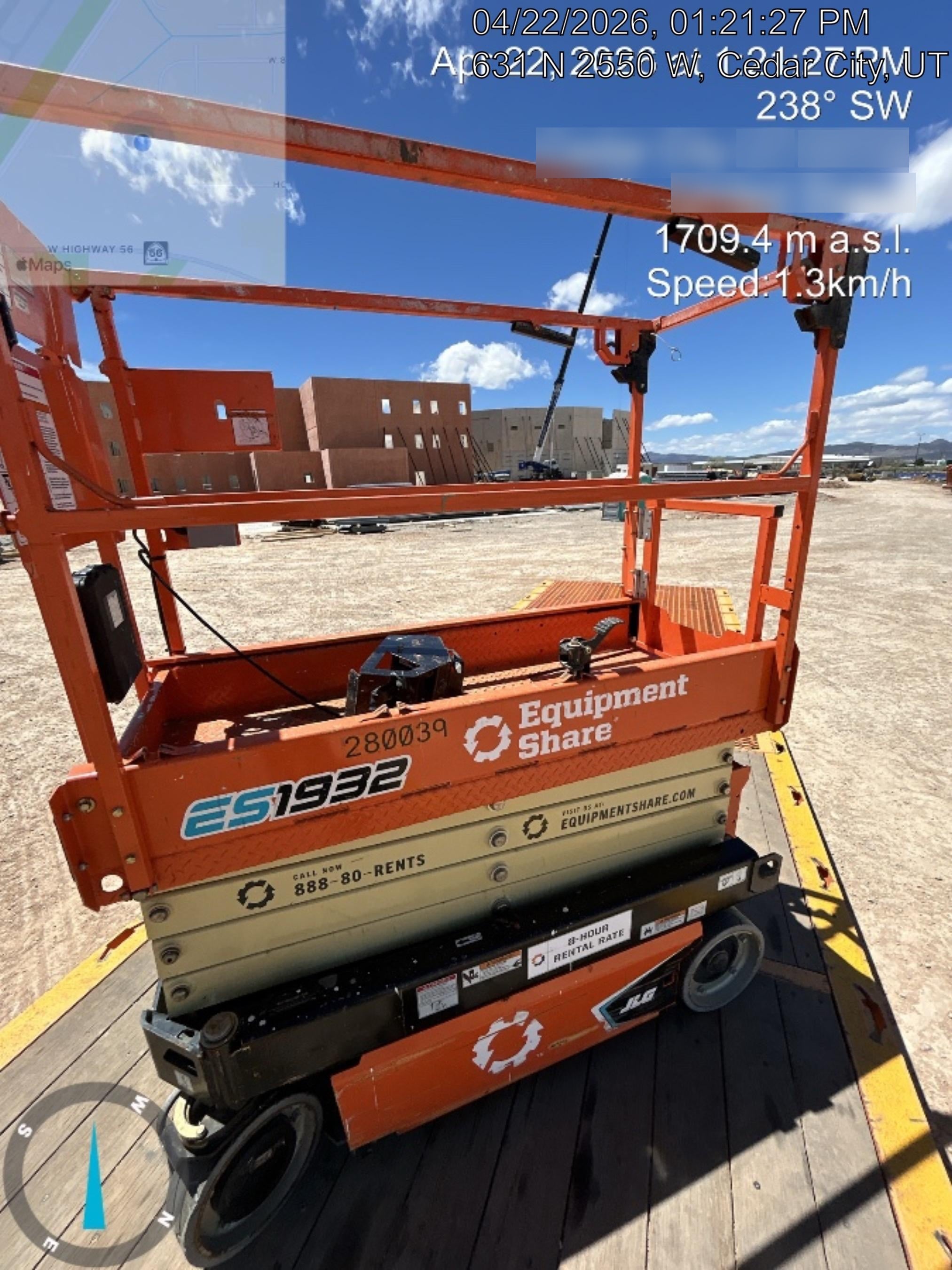 2022 JLG ES1932