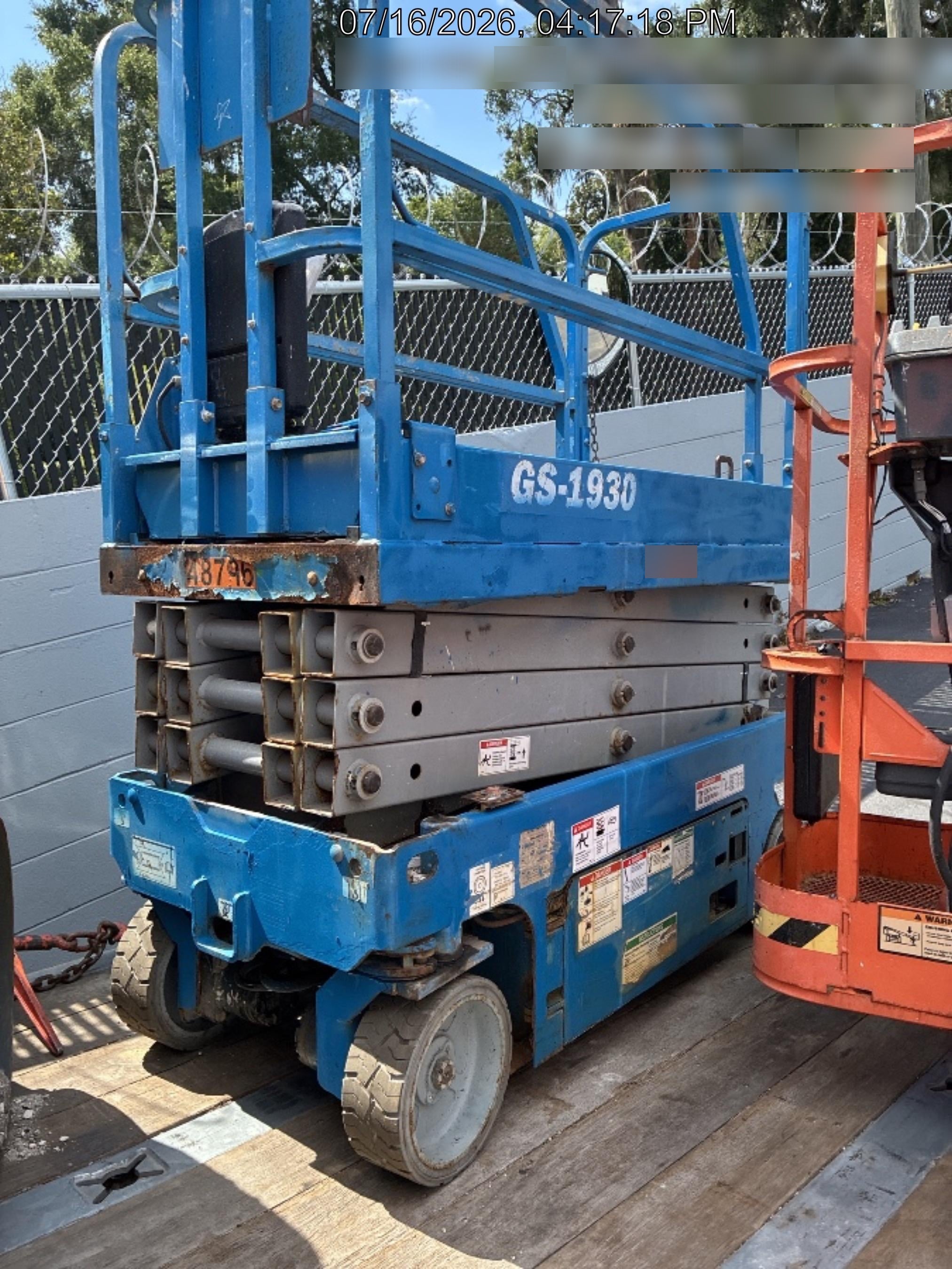 2019 Genie GS-1930 Fixed Rails with Chain Entry