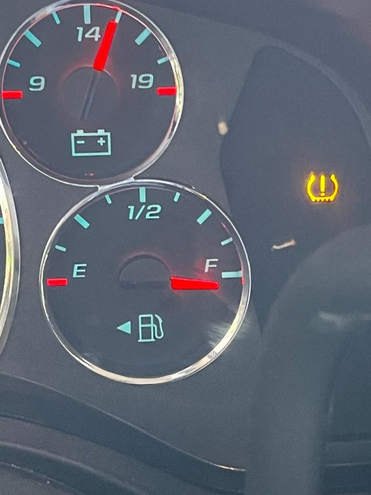 2023 CHEVROLET Express Van - Rental