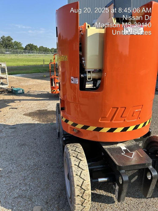 2025 JLG E300AJP