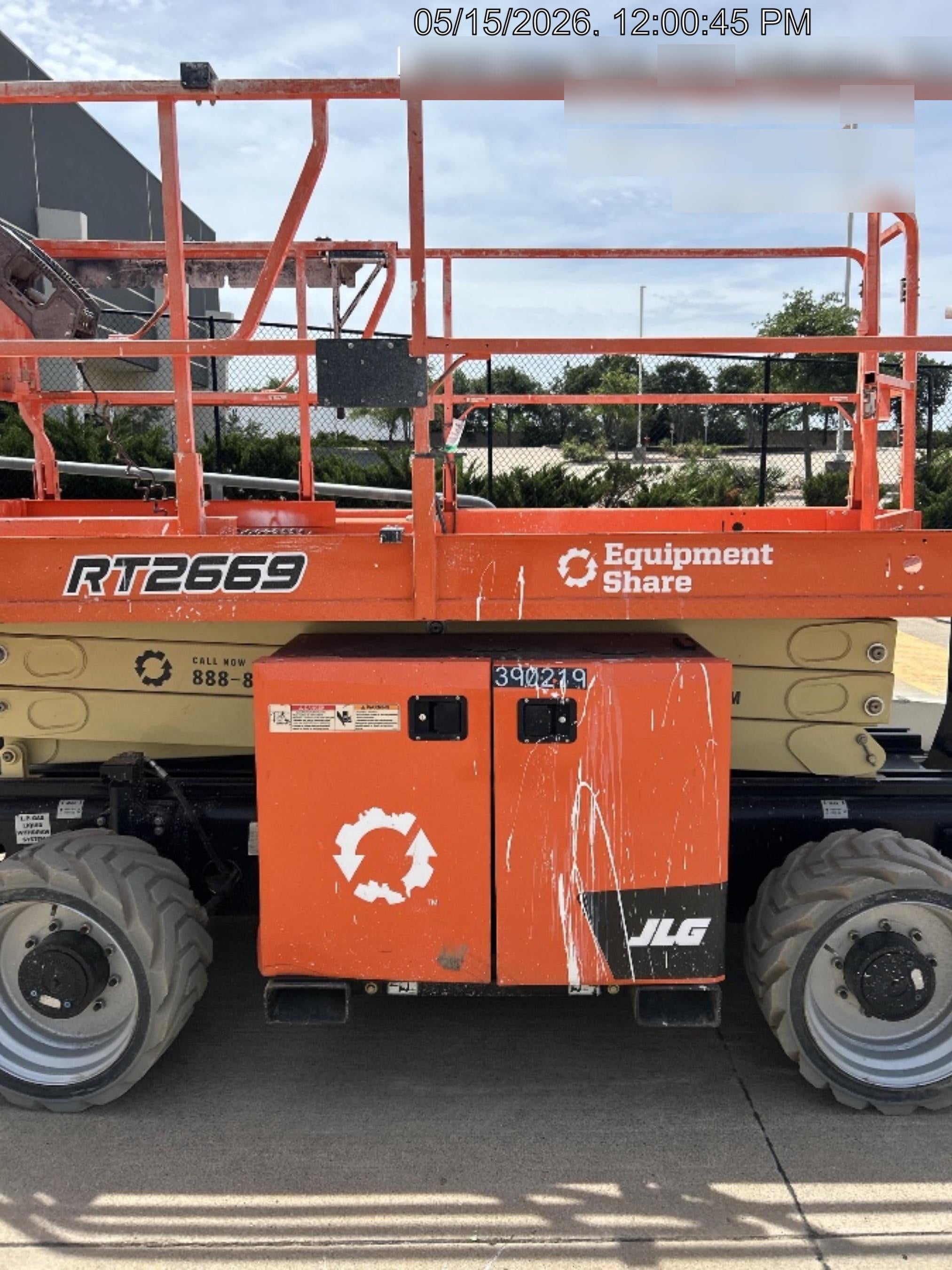 2024 JLG RT2669
