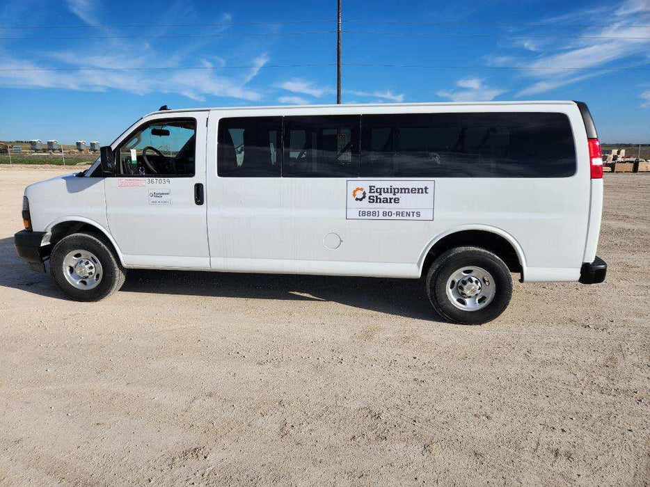2023 CHEVROLET Express Van - Rental