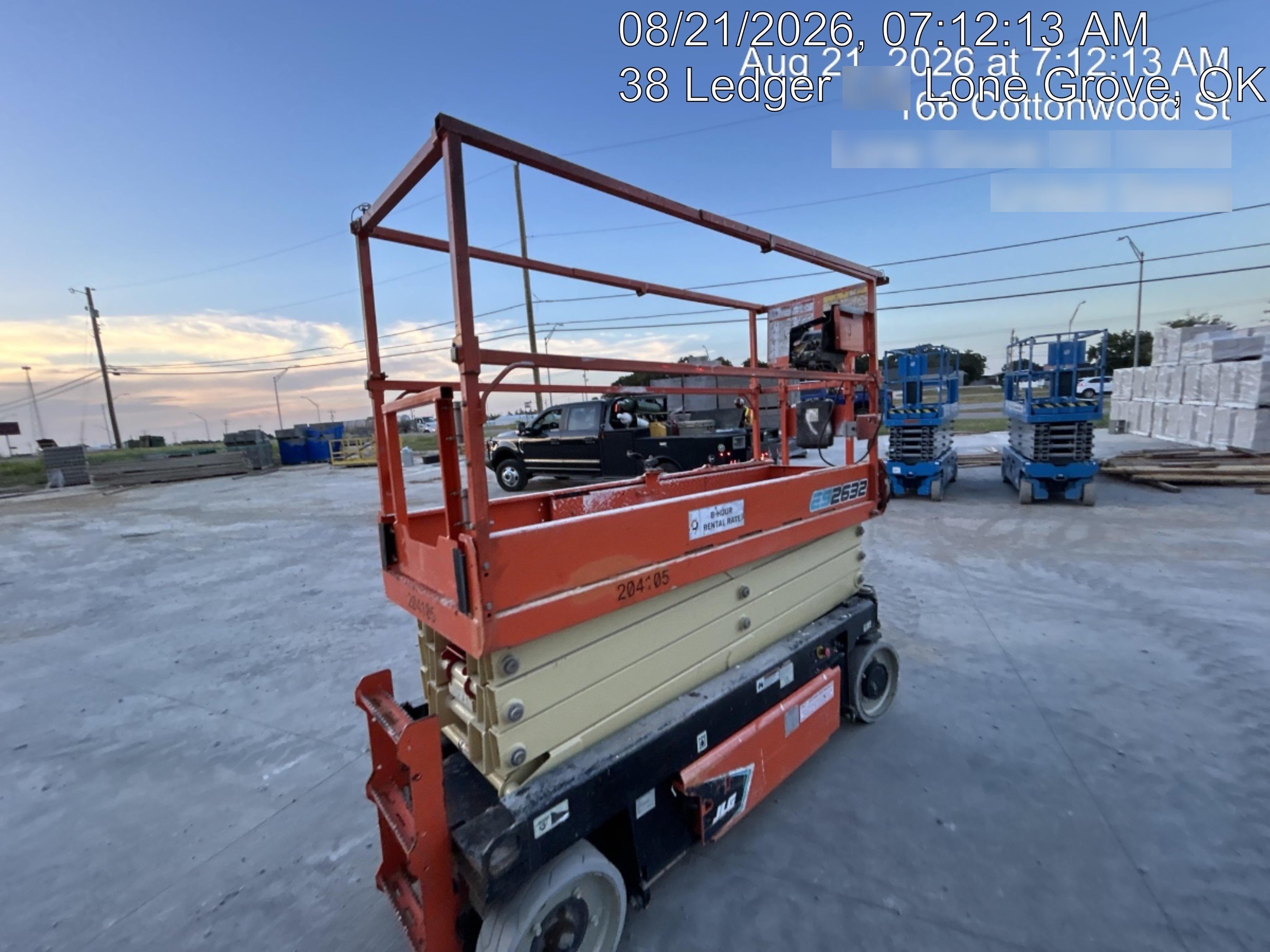 2022 JLG ES2632
